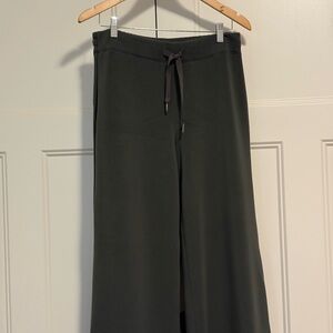 SPANX AirEssentials wide leg pant in Olive Green